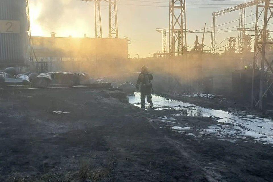 Пожар на территории шинного комбината в Барнауле 15 сентября 2021
