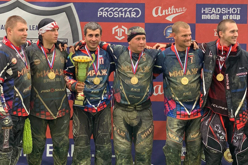 Недавно пацаны из Верхней Хавы стали чемпионами России по пейнтболу