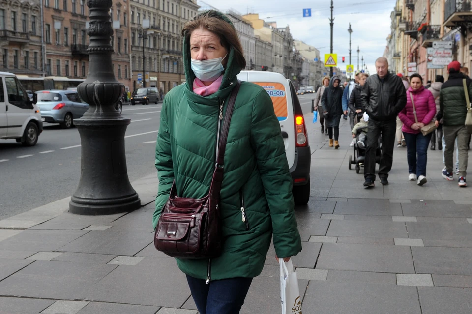 Сегодня заболели в спб. Заболевшие в санкт петербурге за последние сутки. Сегодня заболели в спб. Статистика районов спб. Коронавирус статистика спб за сутки.