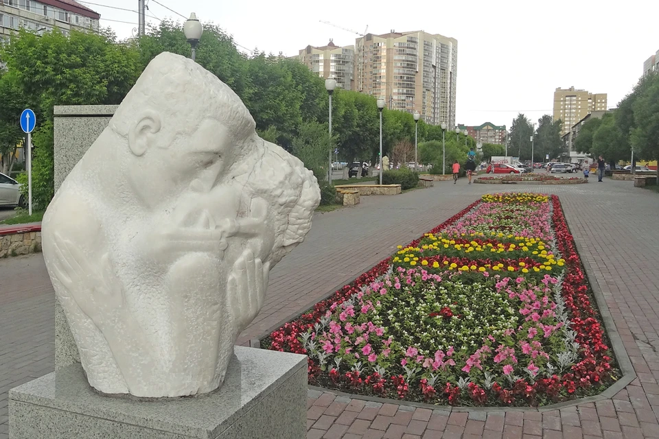 Мать пятерых детей поделилась секретом, как прожить в браке 20 счастливых лет