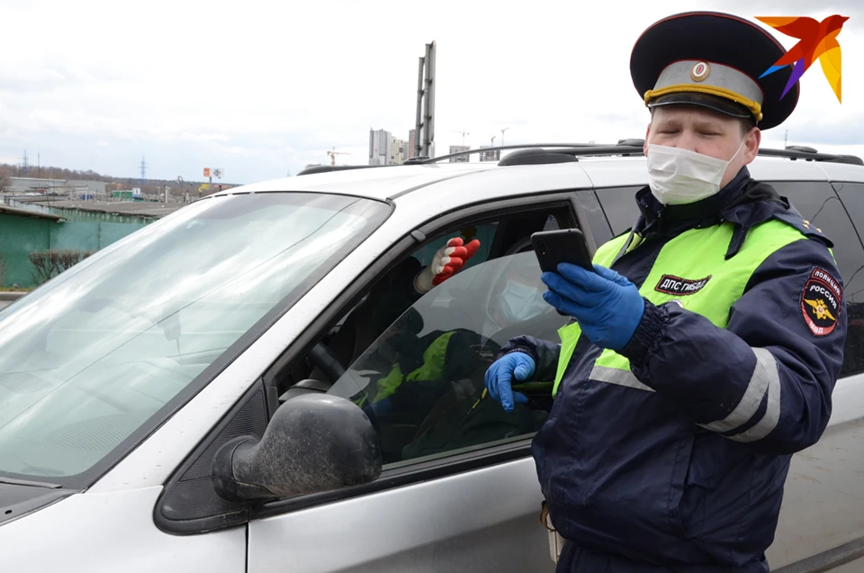 Женщина призналась, что купила документ около года назад через Интернет.