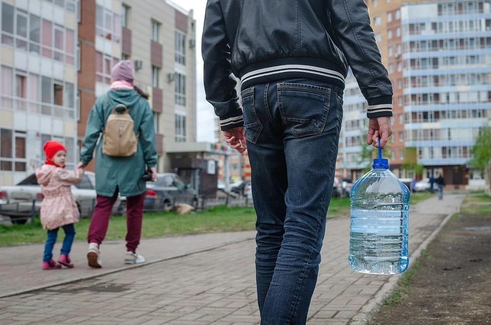 В Красноярске отключили холодную воду в двух районах