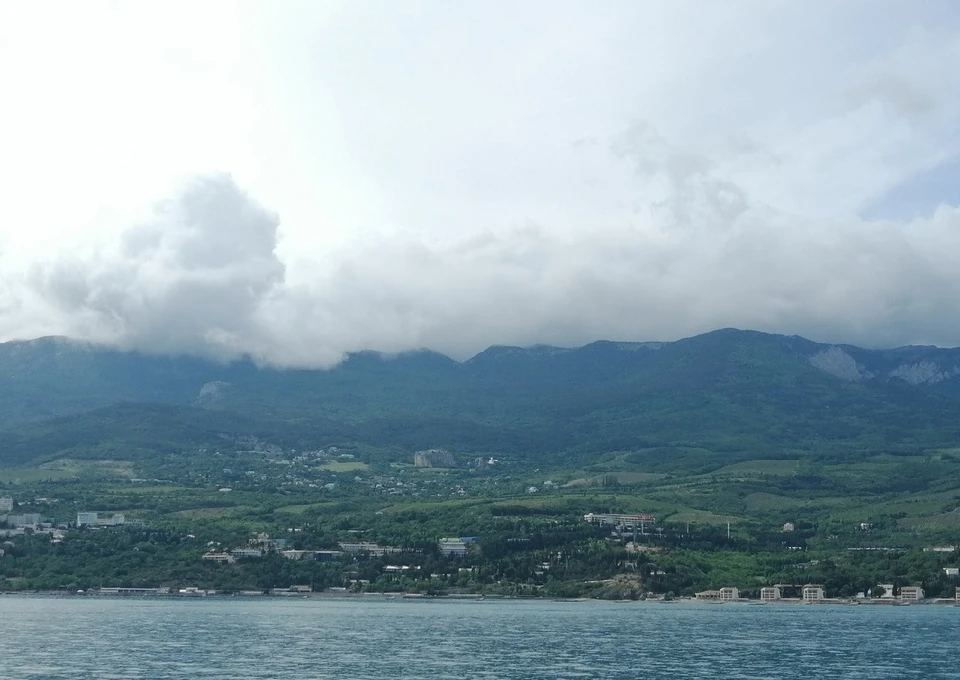 В Крыму следующие три дня будут свирепствовать сильный ветер