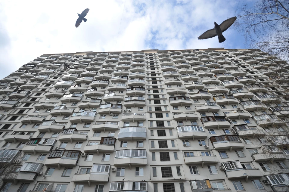 С начала года средняя стоимость квадратного метра на вторичном рынке Москвы выросла на 10 процентов, а на первичном рынке в 2,5 раза