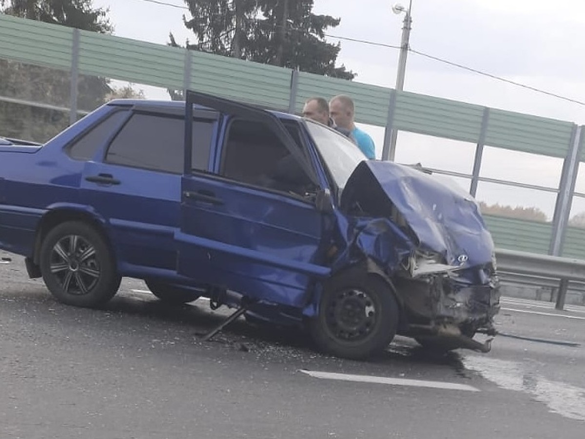 Водитель и пассажир Lada Kalina пострадали в массовом ДТП в Починковском  районе - KP.RU