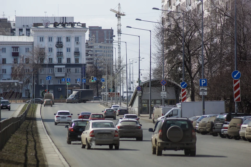 В бюджете предусмотрены расходы как на ремонт дорог, так и на строительство новых