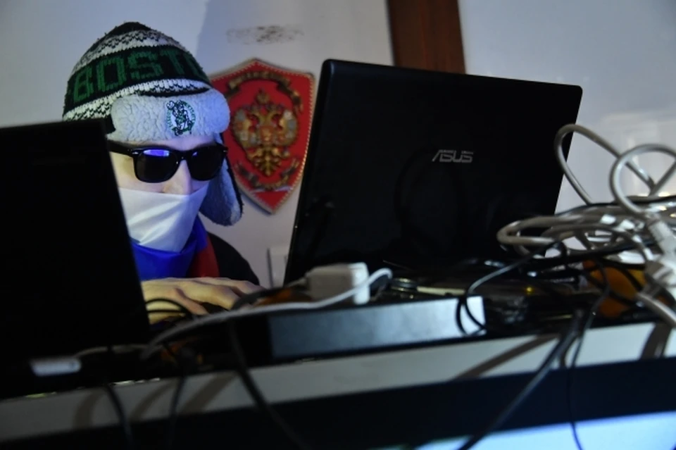 Омичка лишь однажды попробовала связаться с иностранцем по видеосвязи, но не смогла его увидеть.