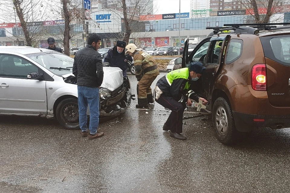 Мальчика госпитализировали в больницу №9. Фото: отделение пропаганды ГИБДД Екатеринбурга