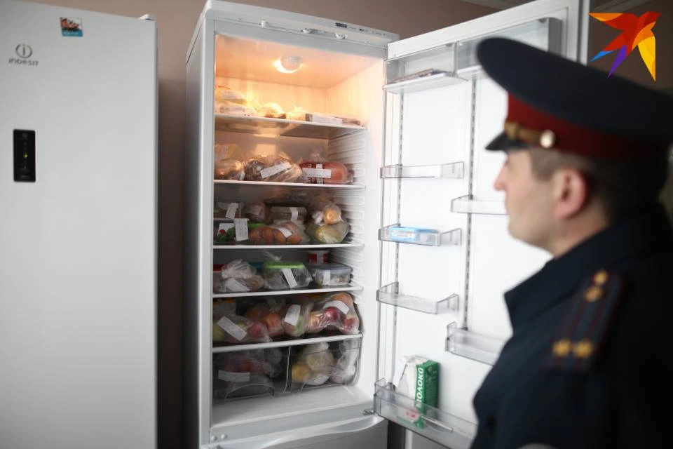 Наркотики у апатитчанина нашли в холодильнике.