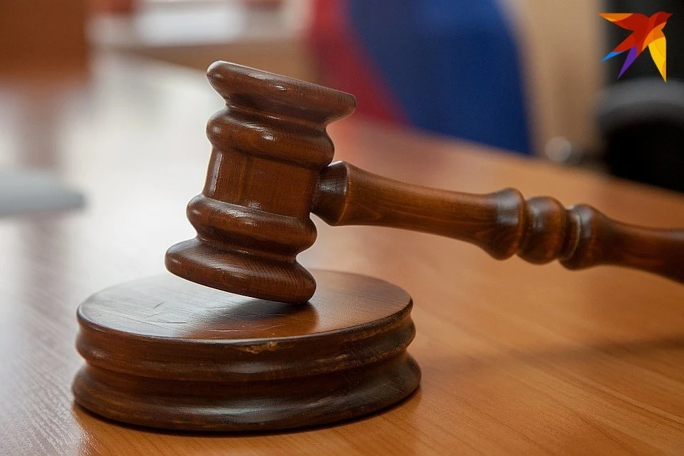 Мужчина признан виновным по ч. 3 ст. 30, ч. 4 ст. 2281 УК РФ за покушение на сбыт наркотиков в крупном размере.