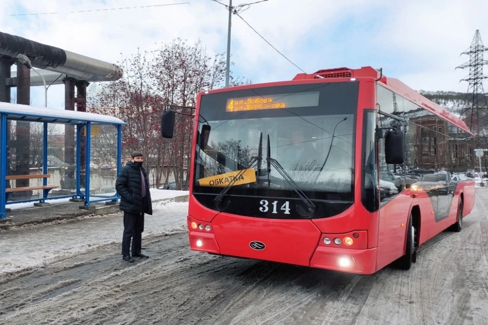Машина способна передвигаться без контактной сети 20 километров. Фото: АО "Электротранспорт"