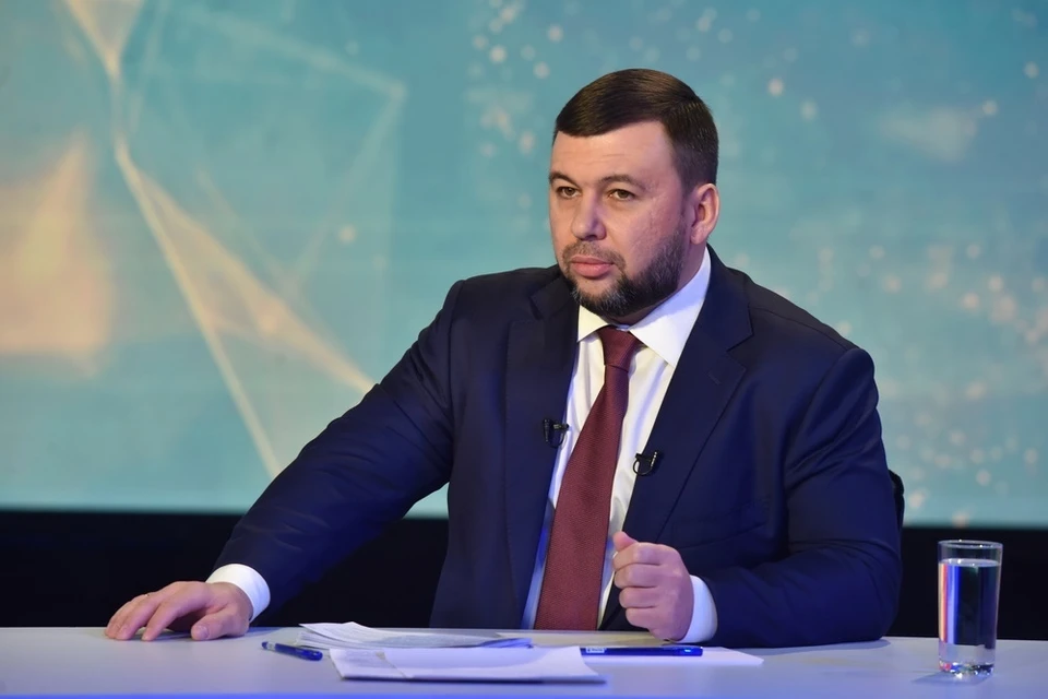 Денис Пушилин ответил на вопрос, как, несмотря на плотный график, найти время на семью. Фото: Сайт Главы ДНР