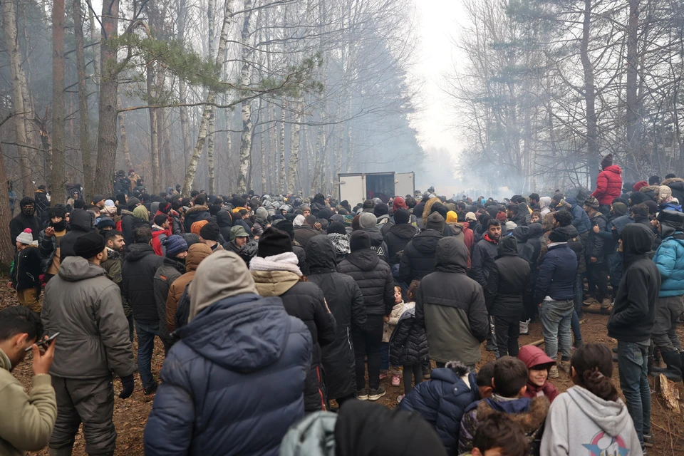 Группа мигрантов прорвалась в Польшу