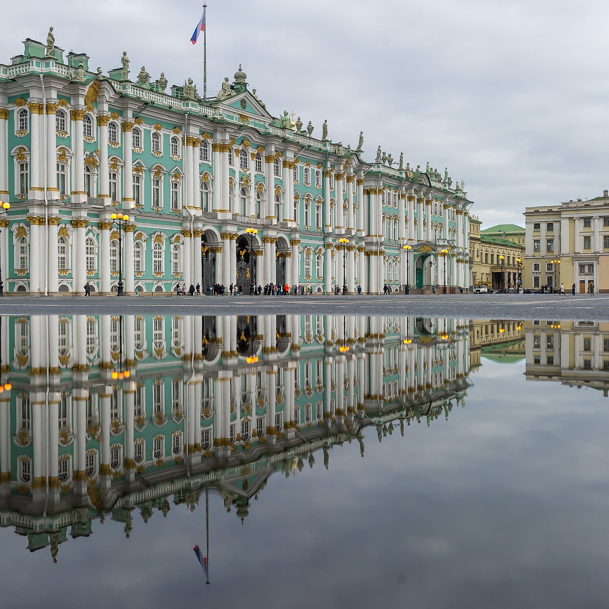 Эрмитаж спб. Что такое эрмитаж в петербурге. Эрмитаж питер. Что такое эрмитаж в петербурге. Санкт-петербург эрмитаж зимний дворец.
