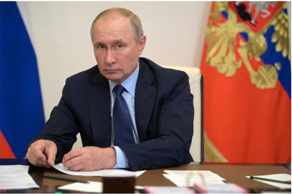 Владимир Путин заявил, что впервые слышит о намерении Лукашенко перекрыть транзит газа в Европу.