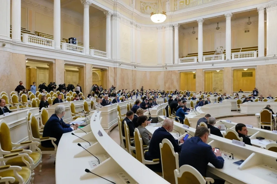 Петербургские депутаты подготовили поправки в закон о СМИ-иноагентах.