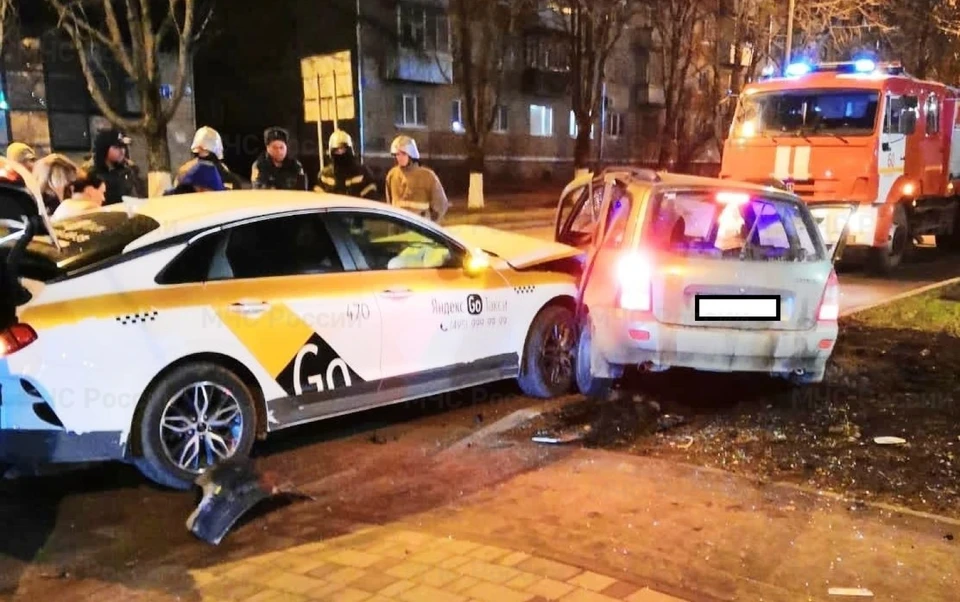 Фото с места аварии.