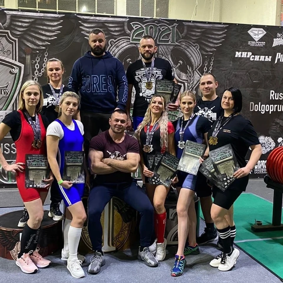 "Железные люди" завоевали второе место на Кубке Мира 2021 по пауэрлифтингу по версии Союза пауэрлифтеров России