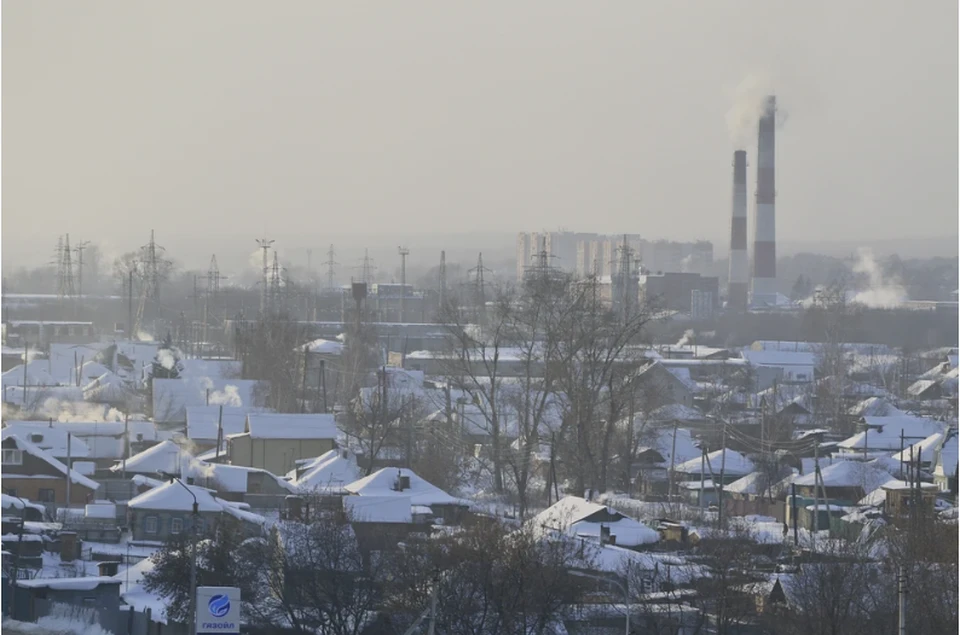 В трех крупных городах края воздух загрязняет общественный транспорт