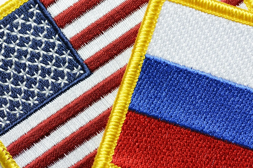 Американский посол в РФ заявил, что дипломатам США не выдают российские визы