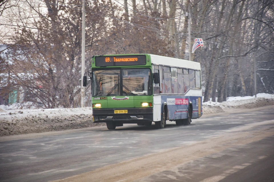 Детей нельзя высаживать из автобусов.