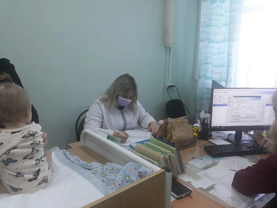 В детскую больницу Рыбинска на работу поступили пять молодых педиатров