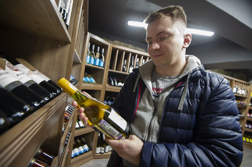 В Госдуме призвали ограничить продажу алкоголя в России на время новогодних праздников