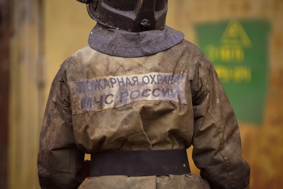 В тушении пожара были задействованы 4 единицы техники и 12 человек личного состава
