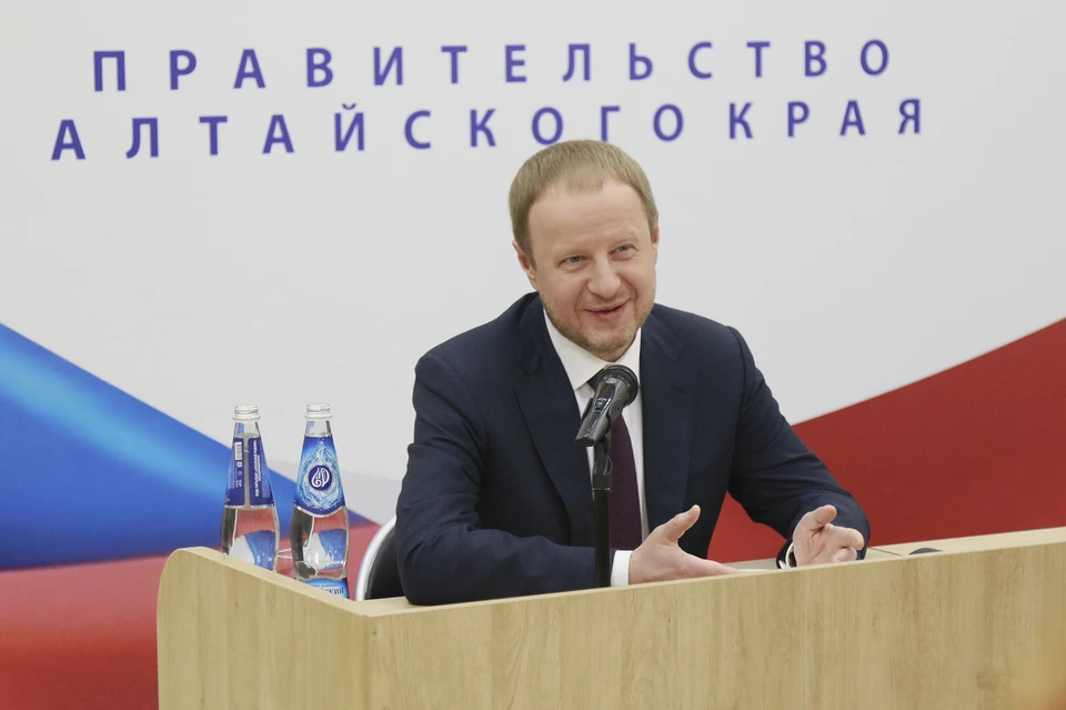 Глава региона объяснил интерес и пользу в работе с соцсетями