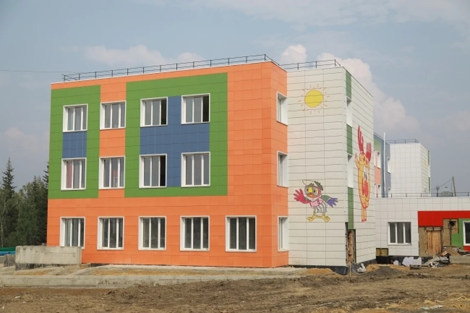 Здание площадью 2,7 тыс. кв. м в 2022 году примет 145 детей.