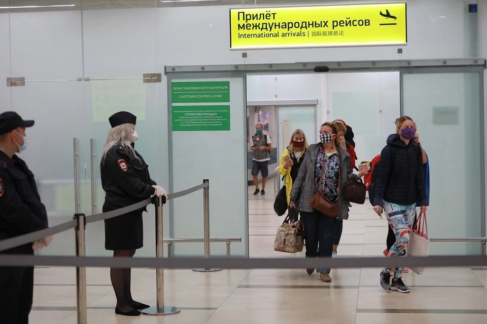 В новосибирском аэропорту сработала тревожная сирена.
