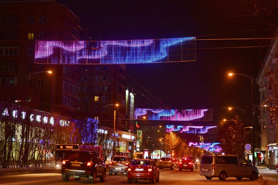 Некоторые улицы перекроют в новогоднюю ночь.