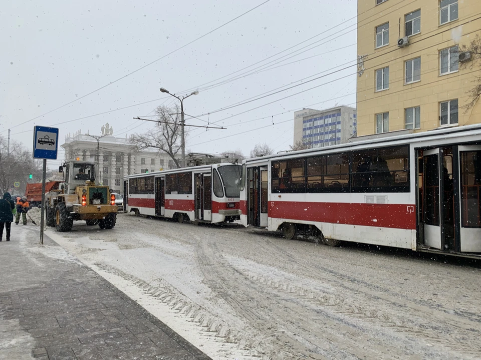 На работе трамваев также сказался снегопад / Фото: администрация Самары