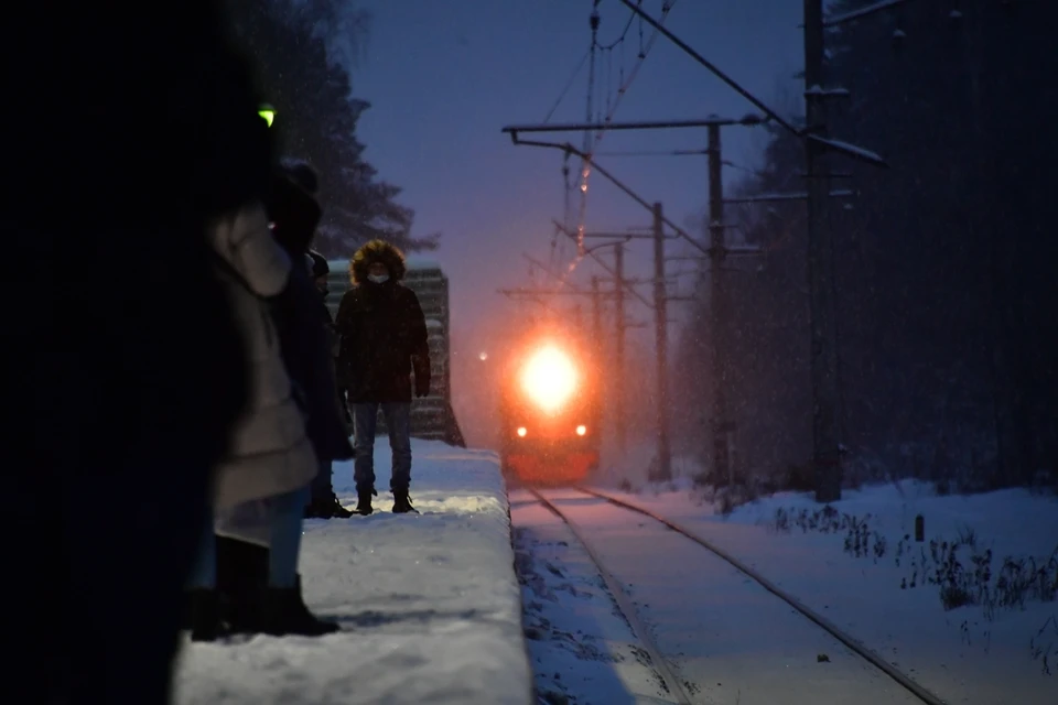 В Красноярске ночью поезд насмерть сбил 34-летнего мужчину