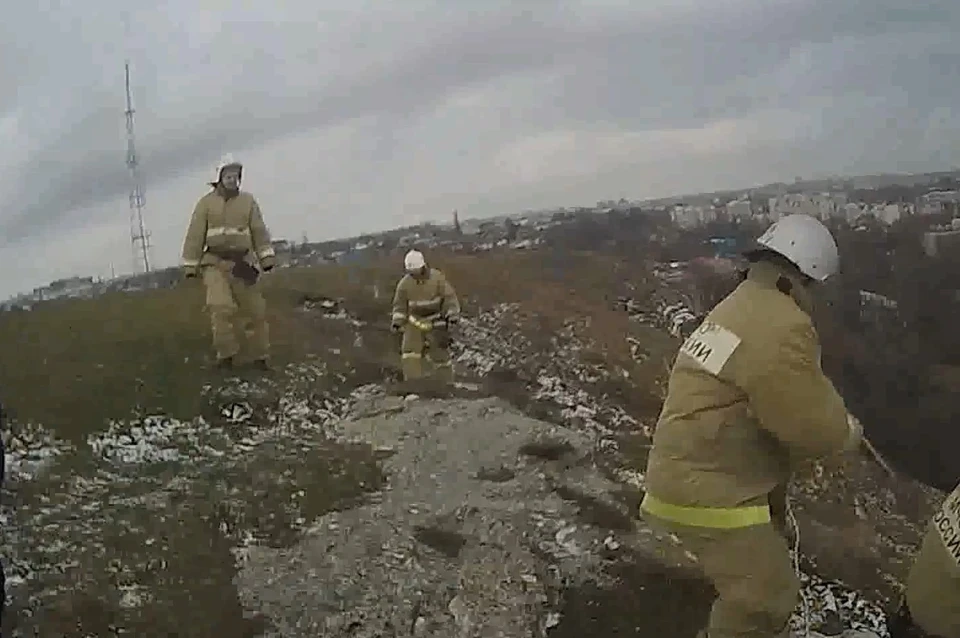 На Петровских скалах спасли девушку от суицида. Фото: скриншот из видео/пресс-службе МВД по РК