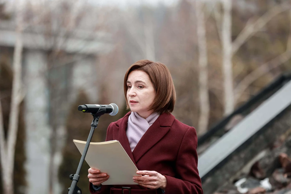 Президент Молдовы Майя Санду выступила с речью на митинге памяти жертв Холокоста в Кишиневе.