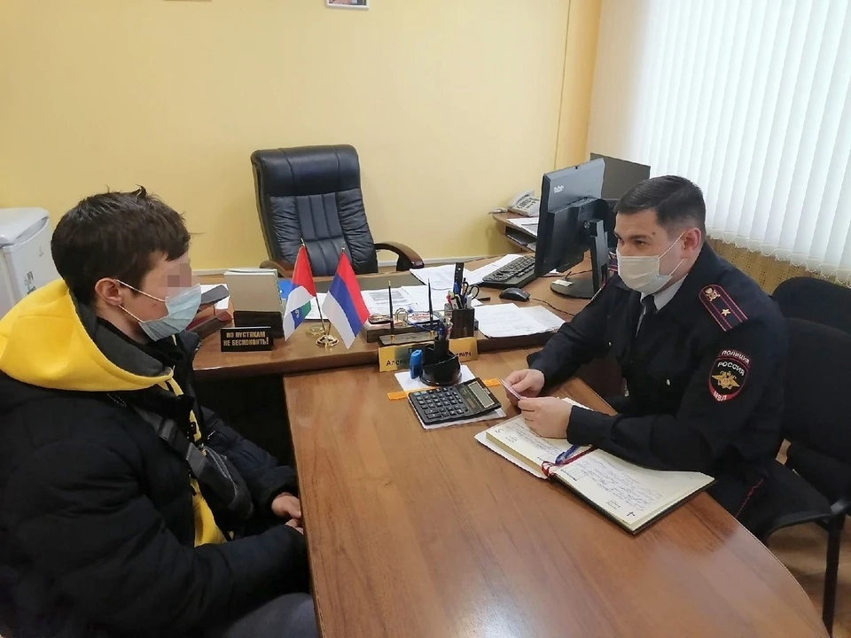 Подросток с хорошим настроением дрифтовал по улицам Тюмени.
