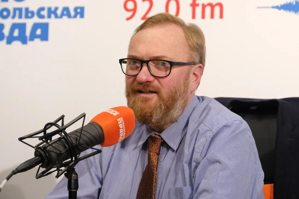 Виталий Милонов высказался на тему жесткого задержания девушки-оперативника в Петербурге.