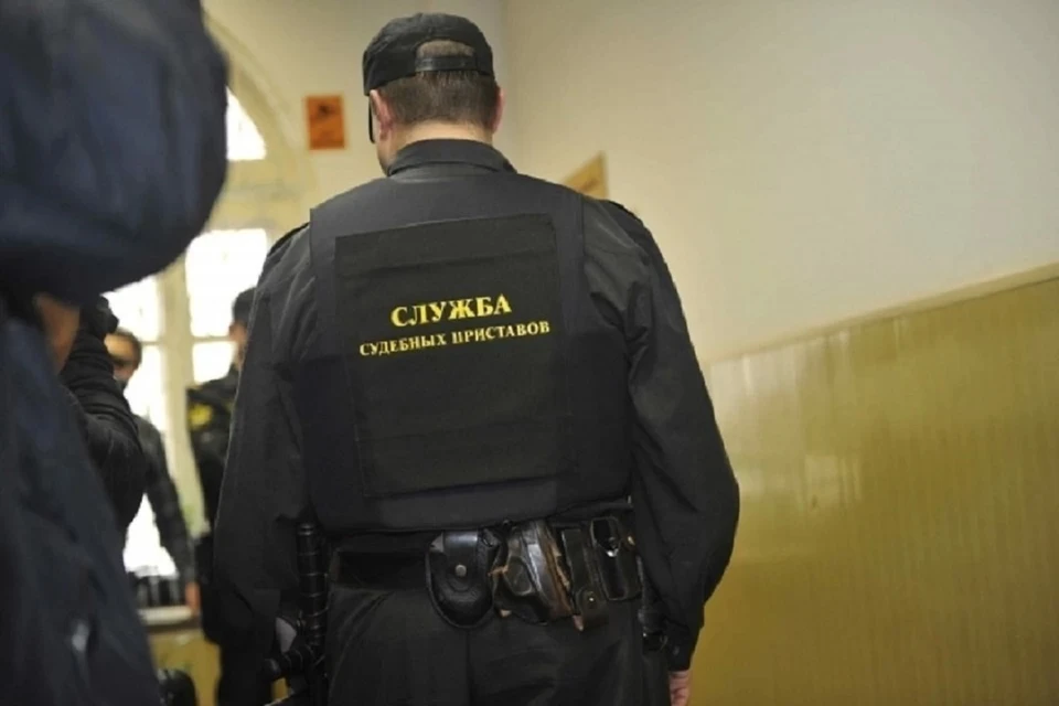 Под Новосибирском 20-летнего парня оштрафовали за скандал в суде.