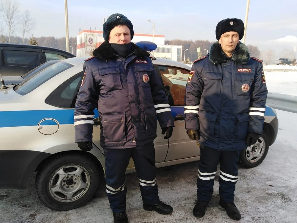 Андрей Еремеев и Алексей Чиханчин. Фото: МВД по Красноярскому краю