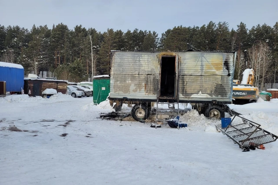 Стал известны подробности гибели рабочего при пожаре возле поселка Высокогорский в Красноярском крае. Фото: СК