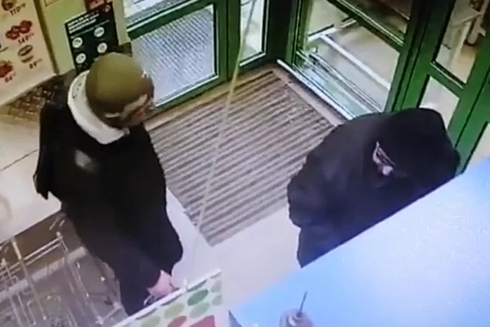 Нападавший следил за композитором с магазина. Фото: ГУ МВД по СПб и ЛО