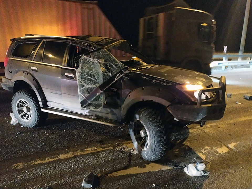 Под Рязанью женщина-водитель потеряла управление и врезалась в отбойник. Фото: пресс-служба УМВД по Рязанской области.