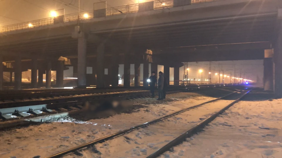 Житель Красноярска собирал цветной металл на путях и попал под поезд. Фото: сибфоут.мвд.рф