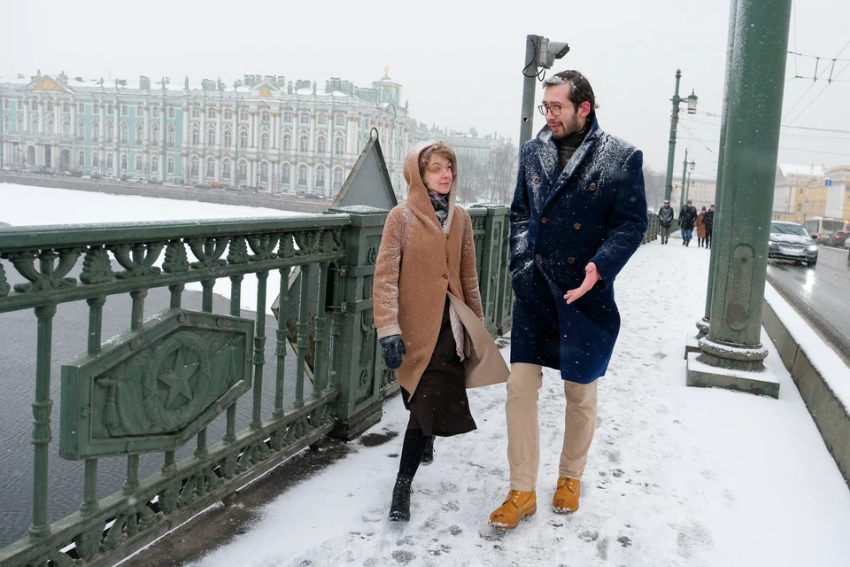 Петербуржцев ждет мокрый снег и минусовая погода.