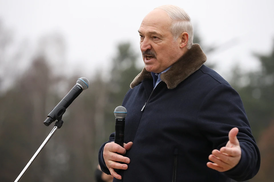 Лукашенко предложил провести переговоры России и Украины в Минске.