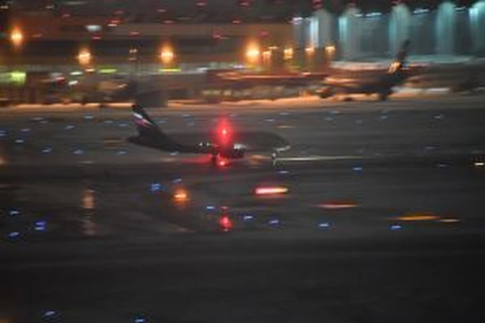 До отмены полетов аэропорт Краснодара планировал обслужить 100 авиарейсов Фото: Владимир ВЕЛЕНГУРИН