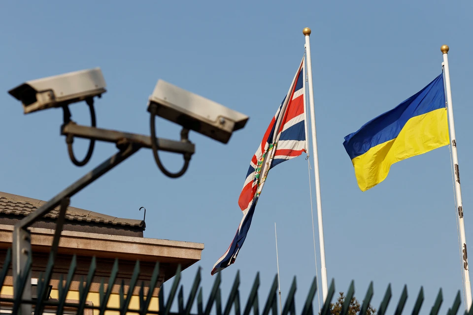 Журналисты узнали об отправке британских отставных спецназовцев на Украину