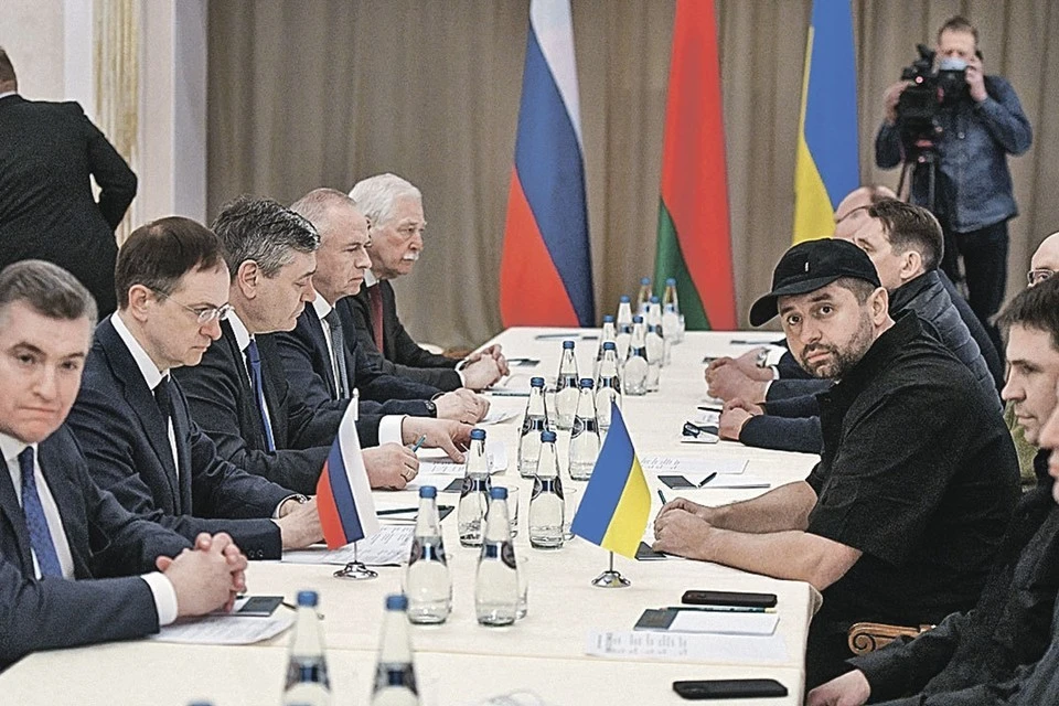 Переговоры между Москвой и Киевом перейдут во второй раунд