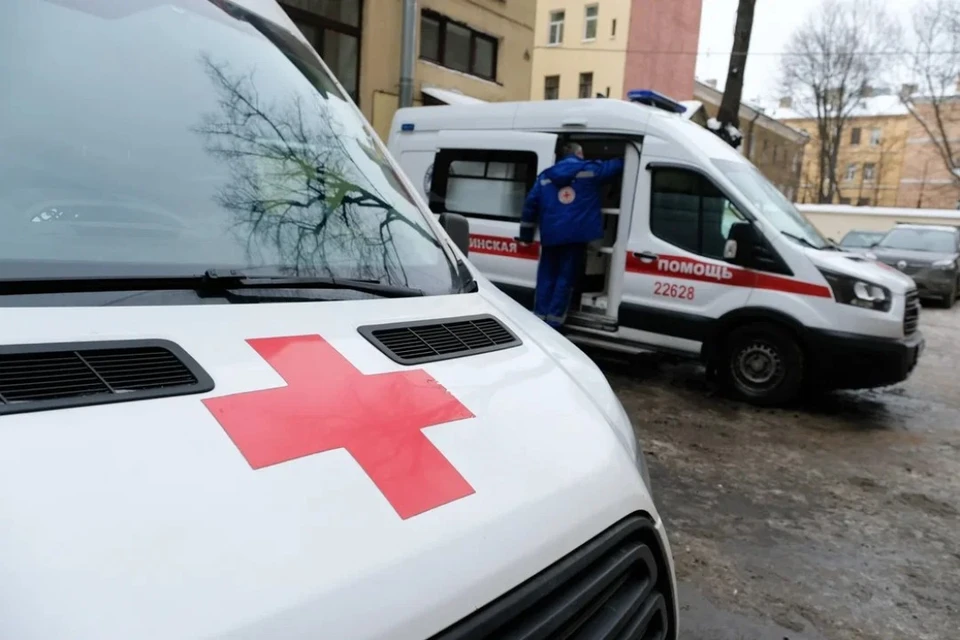 Камеры на проспекте Тореза зафиксировали смертельную аварию в Петербурге